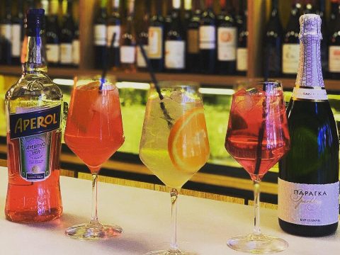 To Vĩnedo Wine Bar στο Περιστέρι ήρθε για να μείνει
