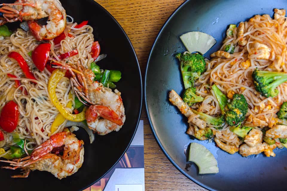 To «Wok master X» από το Περιστέρι θα σε μεταφέρει απευθείας στην Ταϋλάνδη