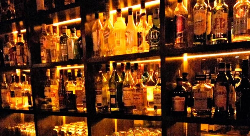 «Αλχημεία»: Τα Άνω Πατήσια έχουν την μπυραρία που πρέπει να γνωρίσεις