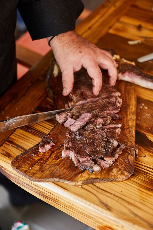 Νοστιμιά από άλλο…πλανήτη: Η μπριζόλα του Basegrill είναι η καλύτερη που έχεις δοκιμάσει.