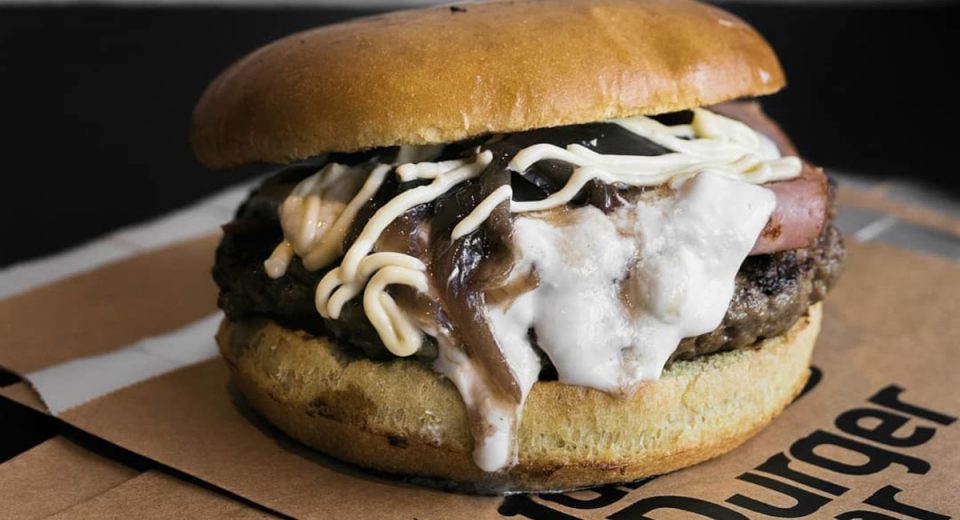 Στο Jazz Burger Bar θα νιώσεις πως τρως burger από τη Νέα Ορλεάνη