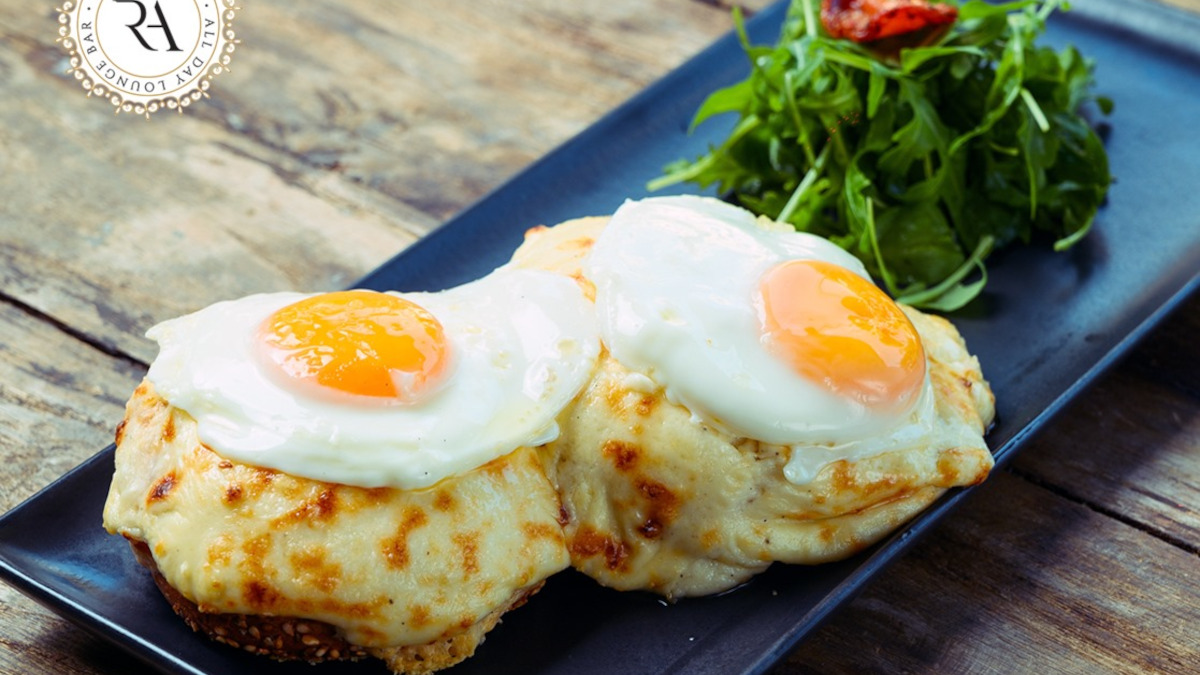 «Rock Avenue»: Καφές, brunch και γλυκά snacks στους πιο ροκ ρυθμούς