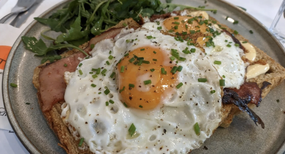 Ξεχωρίζει για το brunch του: Ένα all day bistrot που αξίζει να ανακαλύψεις