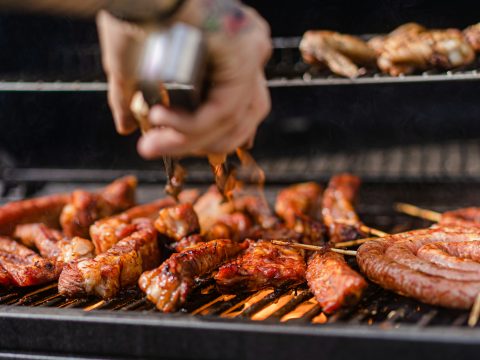 Το κρασί της ημέρας: Πώς θα συνοδεύεις το barbeque;