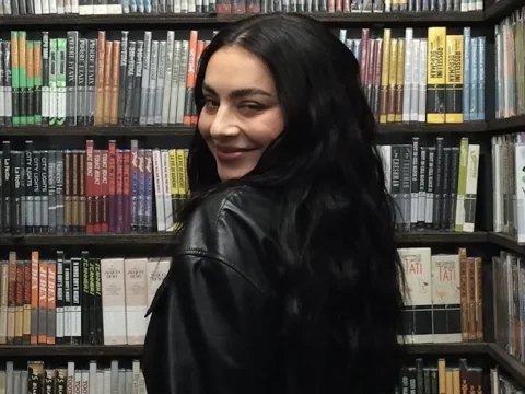 Φεστιβάλ Sundance: Η Charli XCX περνά οριστικά στην άλλη πλευρά της οθόνης